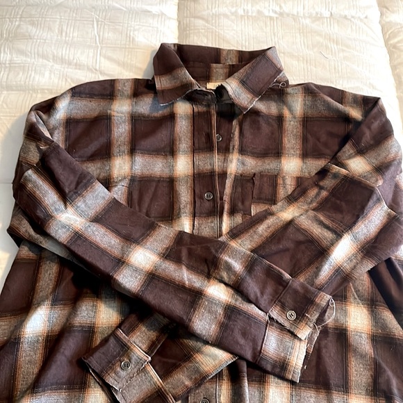 Oversized plaid tunic length button up - Picture 1 of 5